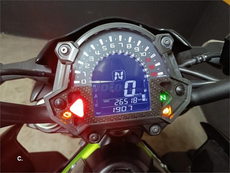 Kawasaki Z 900 – Vista 6