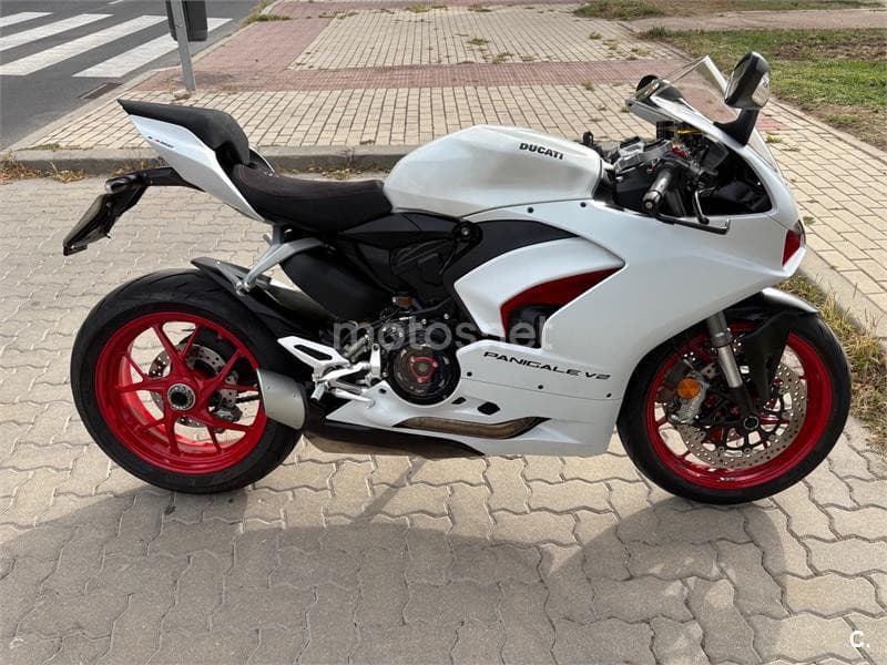 Ducati Panigale V2 – Vista 3