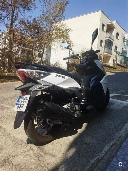 SYM Jet 14 – Vista 4