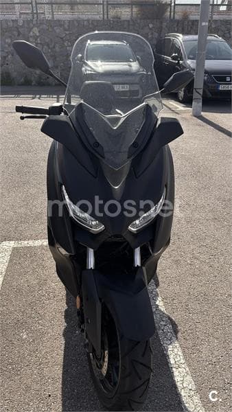 Yamaha XMAX 400 – Vista 3