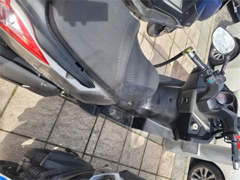 Kymco Super Dink 300I ABS – Vista 10