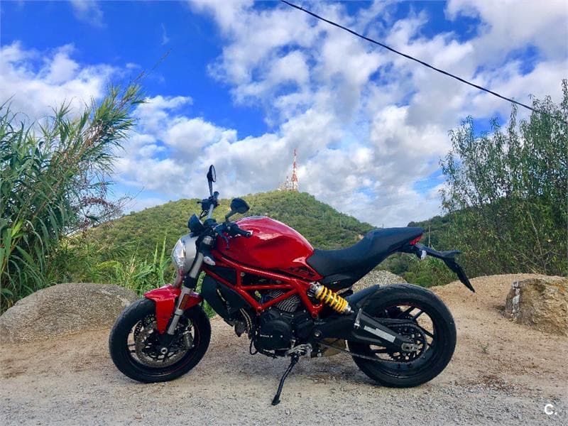 Ducati Monster 797 – Vista 1