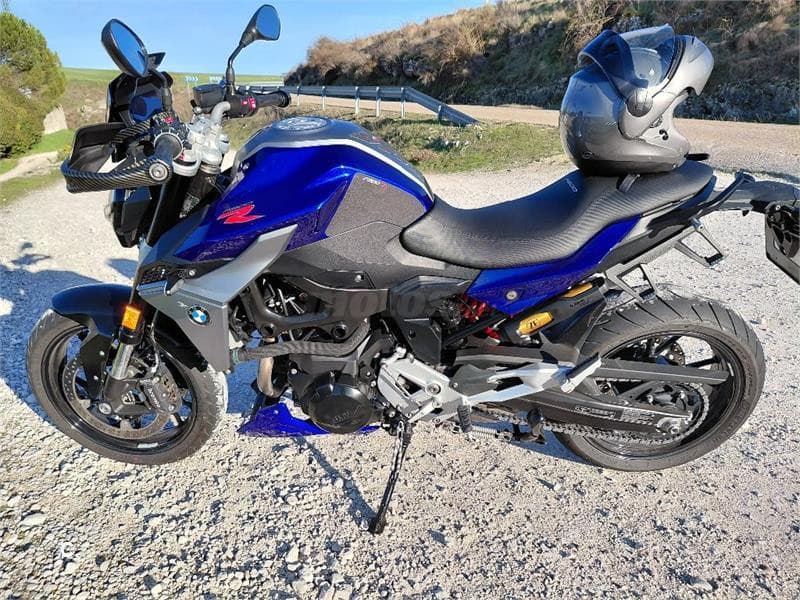 BMW F 900 R – Vista 1