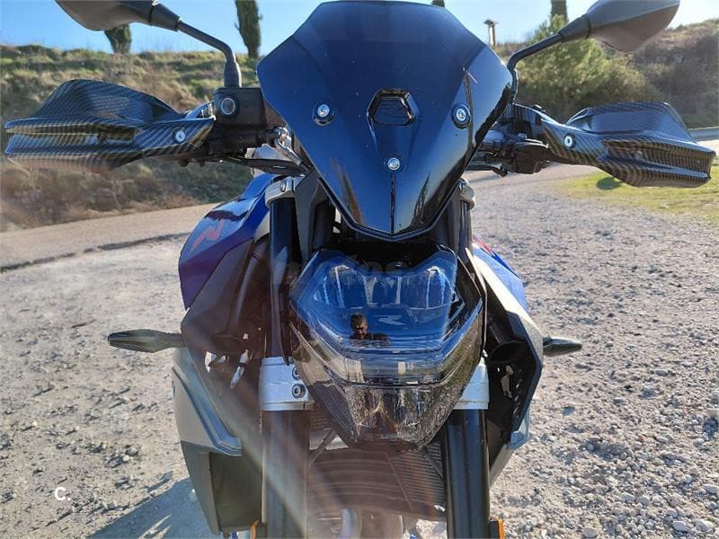 BMW F 900 R – Vista 14