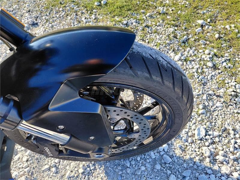 BMW F 900 R – Vista 9