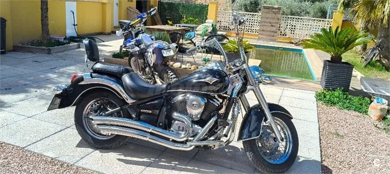 Kawasaki VN 900 CLASSIC – Vista 13