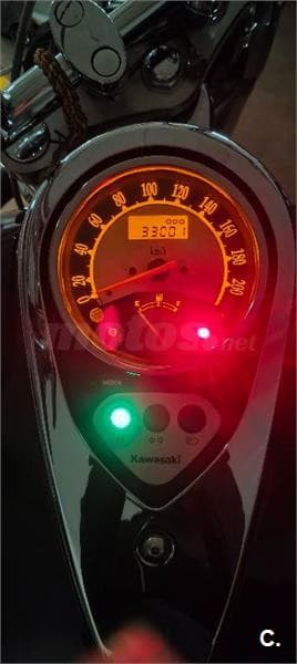 Kawasaki VN 900 CLASSIC – Vista 3