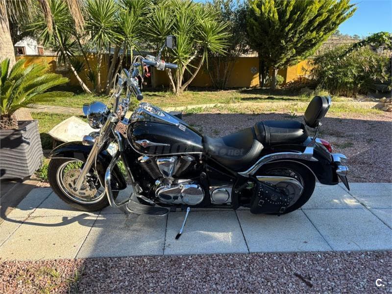 Kawasaki VN 900 CLASSIC – Vista 8