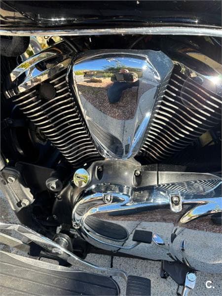 Kawasaki VN 900 CLASSIC – Vista 9