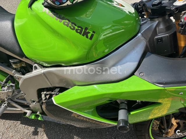 Kawasaki ZX 6R NINJA 98 – Vista 10