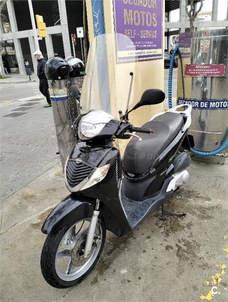 Honda Scoopy SH150i – Vista 1