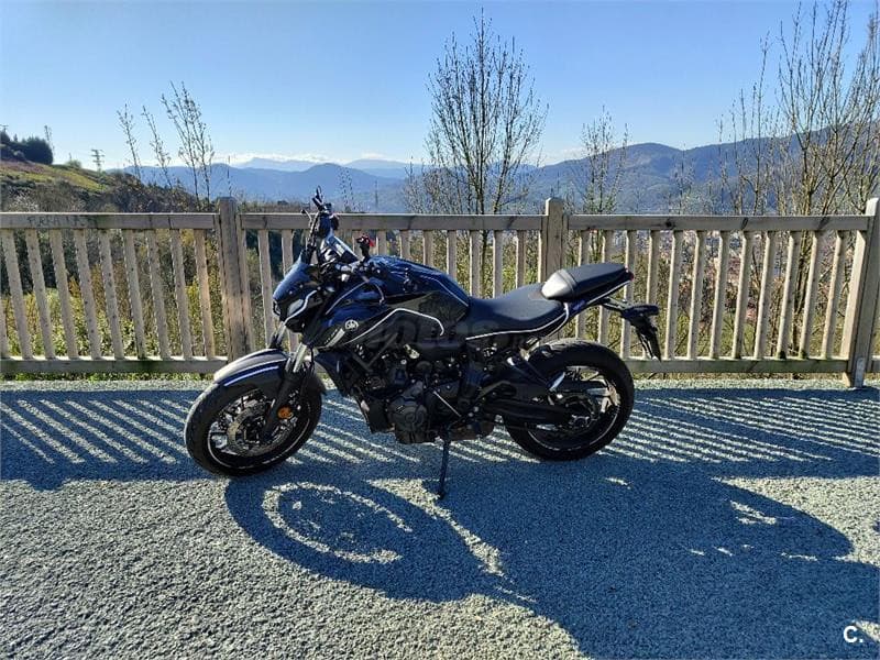 Yamaha MT-07 – Vista 1
