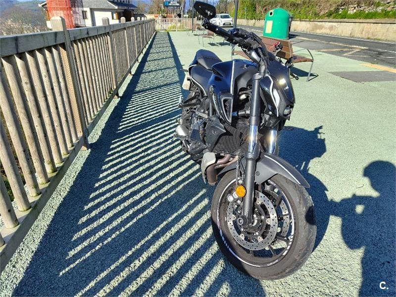 Yamaha MT-07 – Vista 2