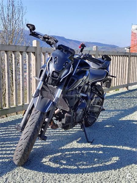 Yamaha MT-07 – Vista 11