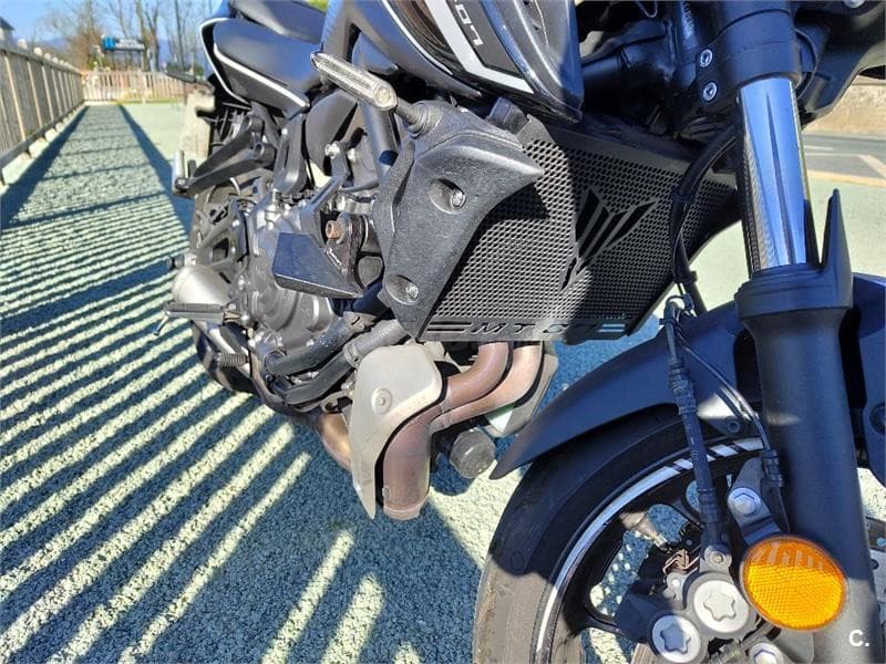 Yamaha MT-07 – Vista 5