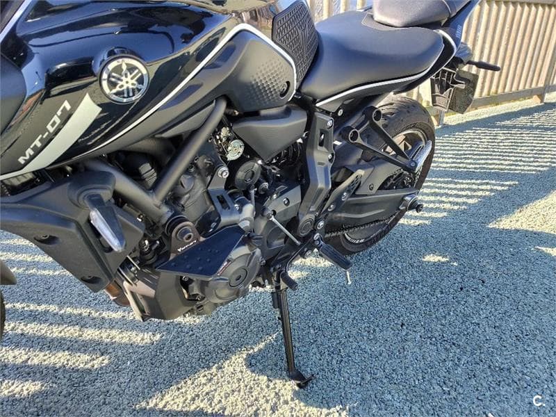 Yamaha MT-07 – Vista 6