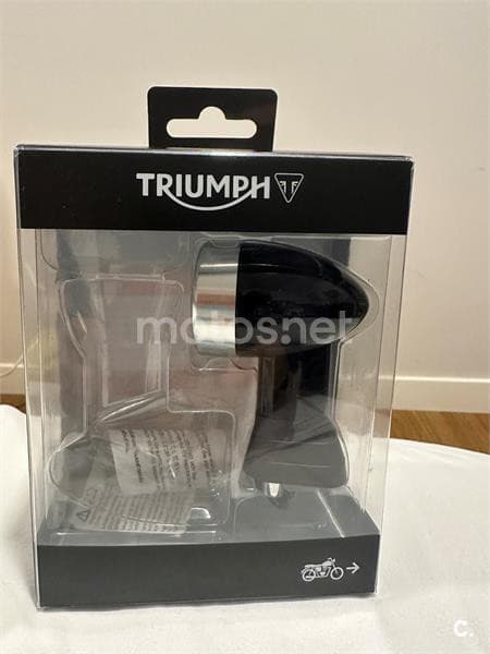 Triumph Bonneville T120 – Vista 13