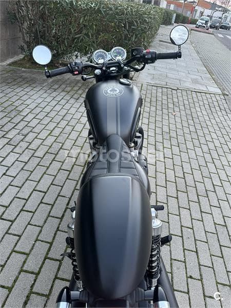 Triumph Bonneville T120 – Vista 16