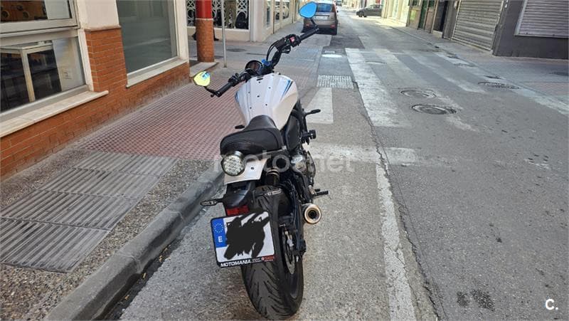 Yamaha XSR700 – Vista 4