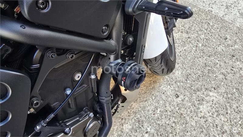 Yamaha XSR700 – Vista 6