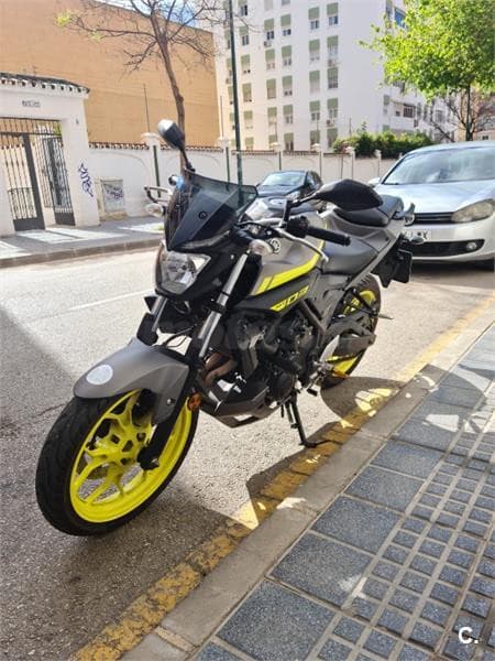 Yamaha MT-03 ABS – Vista 2