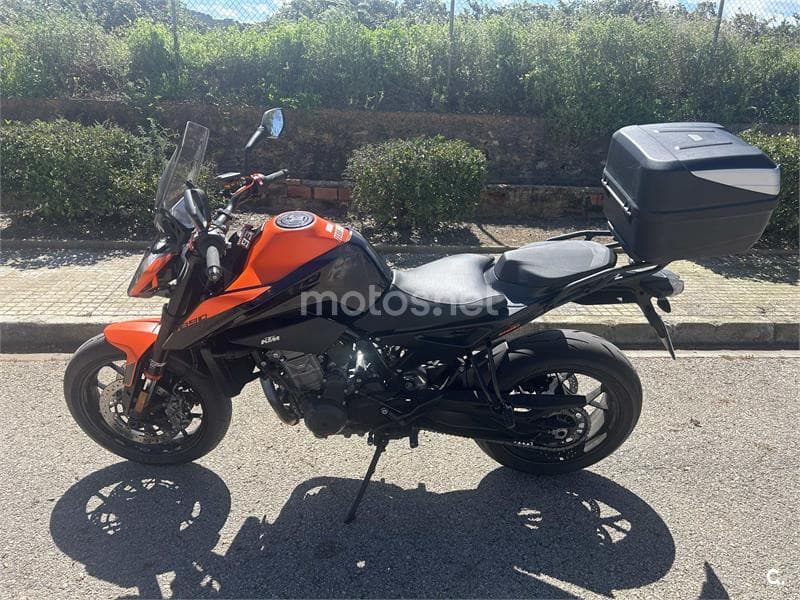KTM 890 6900 € 2021 Valencia - 1