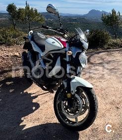 Suzuki Gladius 650 – Vista 1