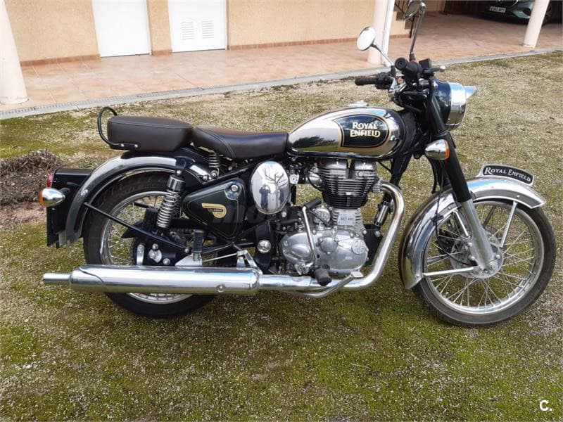 Royal Enfield Classic – Vista 1