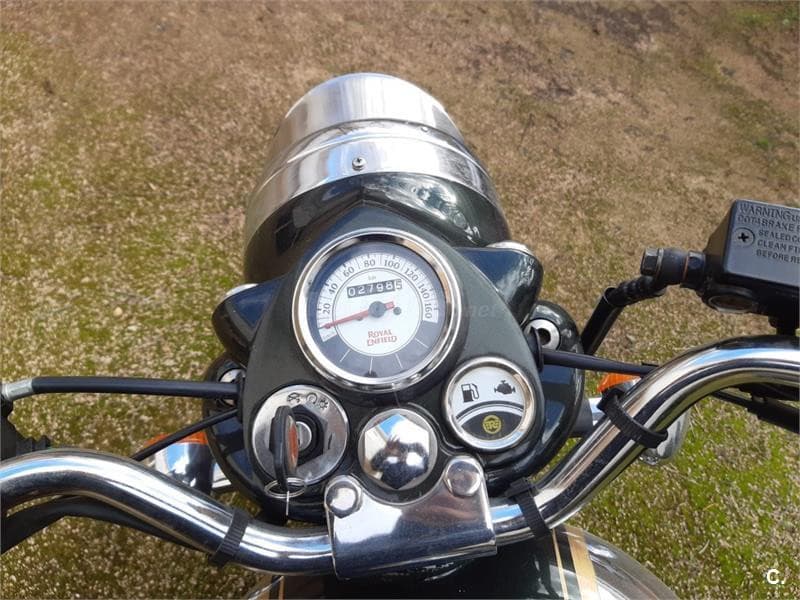 Royal Enfield Classic – Vista 5