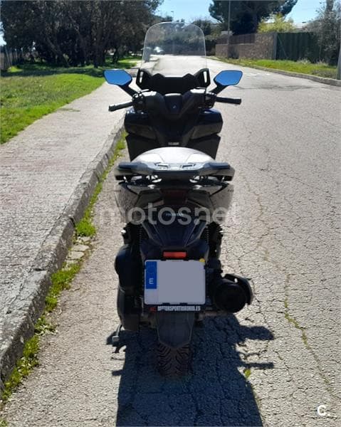 Honda Forza 125 – Vista 4