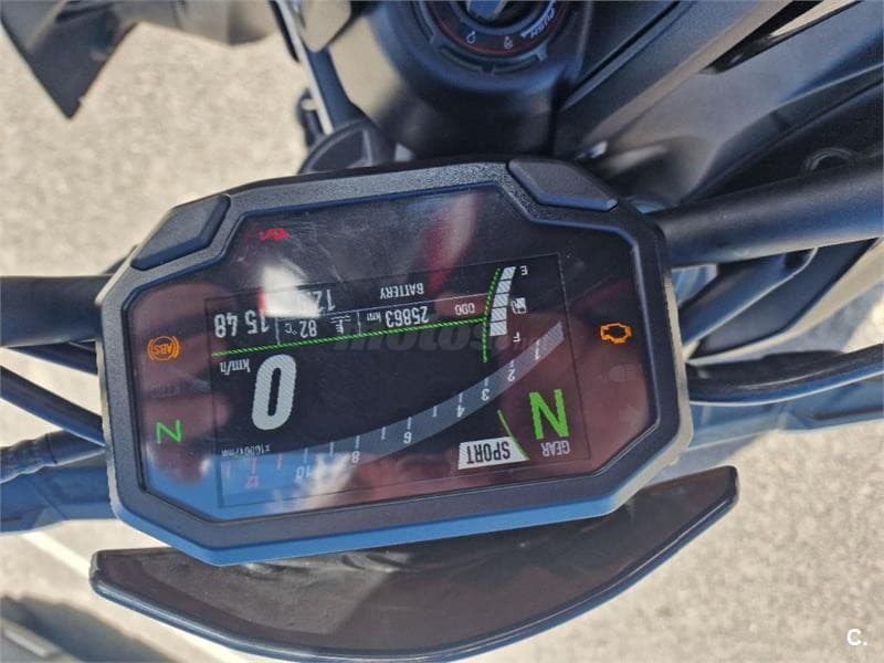 Kawasaki Z 900 – Vista 5