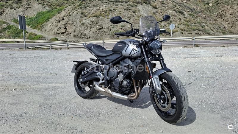 Triumph Trident 660 – Vista 1