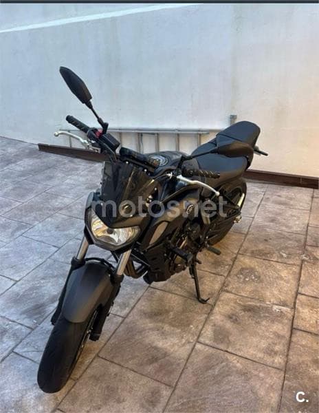 Yamaha MT-07 – Vista 1