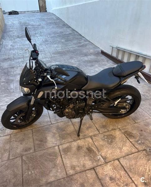 Yamaha MT-07 – Vista 3