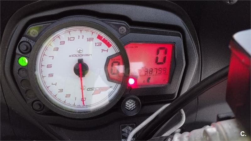 Suzuki GSX 650 F – Vista 5