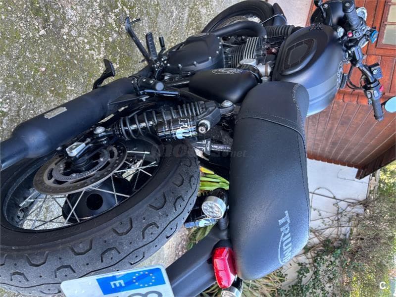 Triumph Bonneville T120 – Vista 3