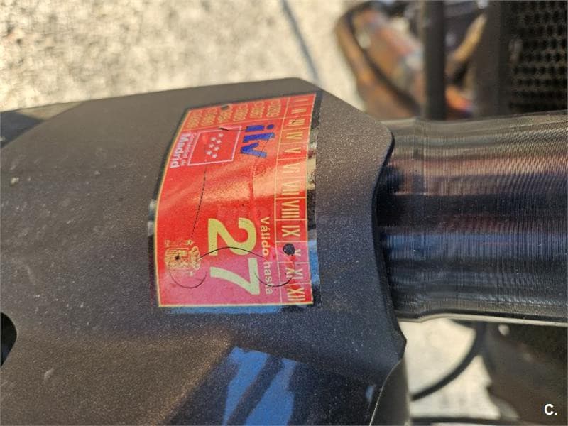 Benelli TRK 502 – Vista 7