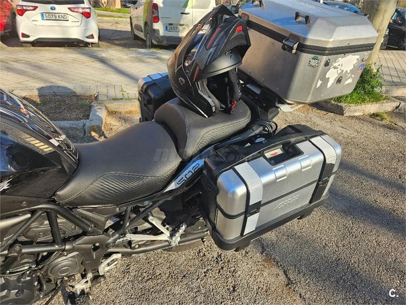 Benelli TRK 502 – Vista 10