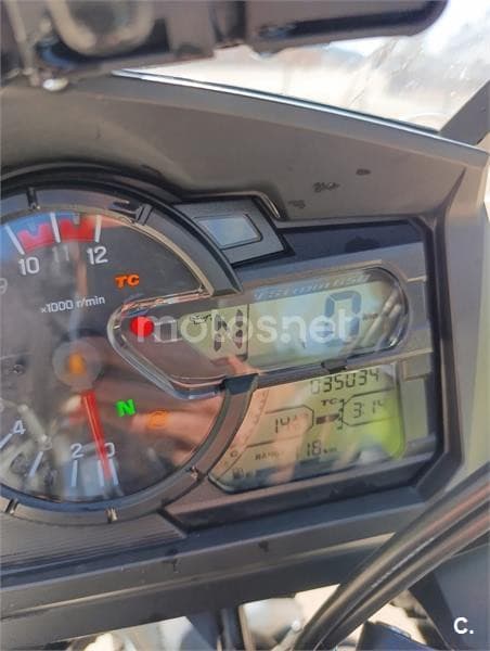 Suzuki V-Strom 650 XT ABS – Vista 2