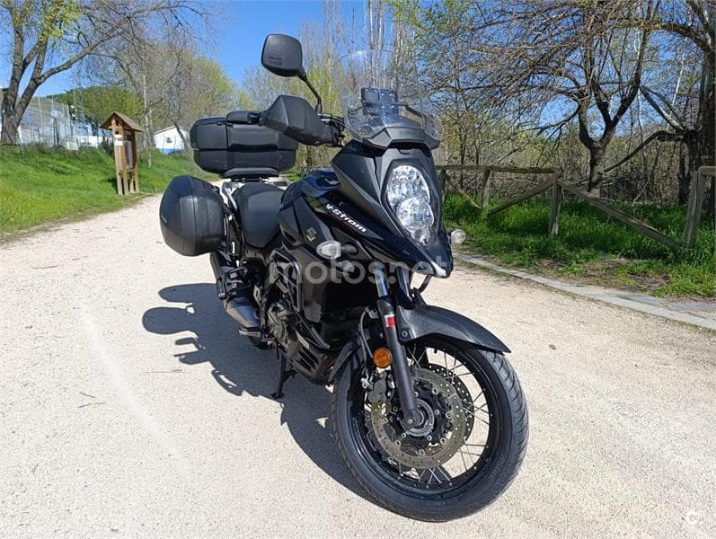 Suzuki V-Strom 650 XT ABS – Vista 4
