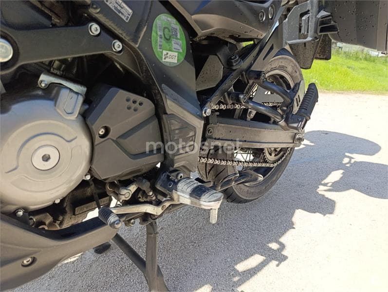 Suzuki V-Strom 650 XT ABS – Vista 6