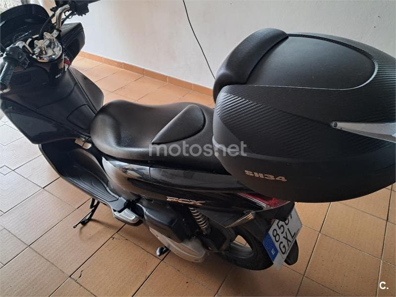Honda PCX 125 – Vista 6