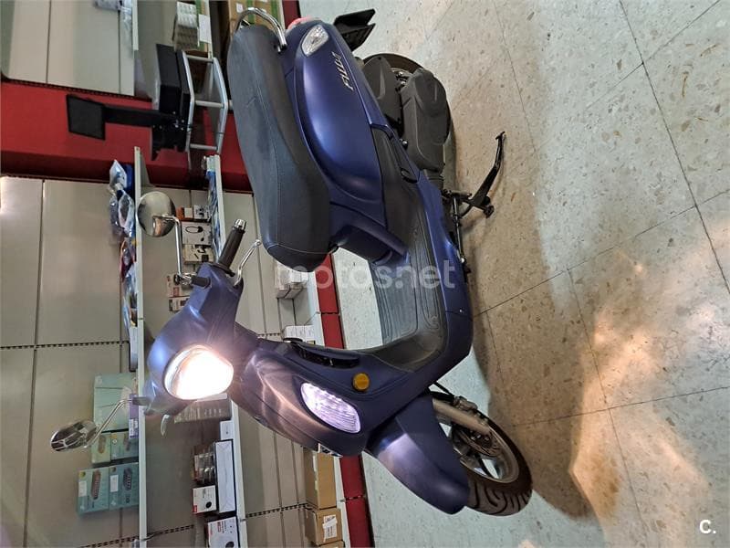 Kymco Filly 125 – Vista 4