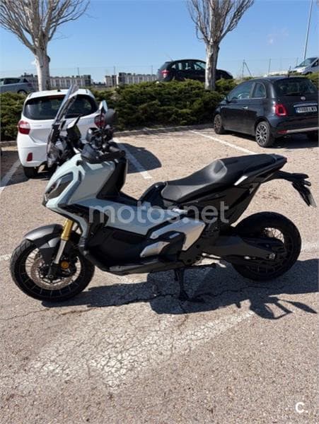 Honda X-ADV – Vista 3