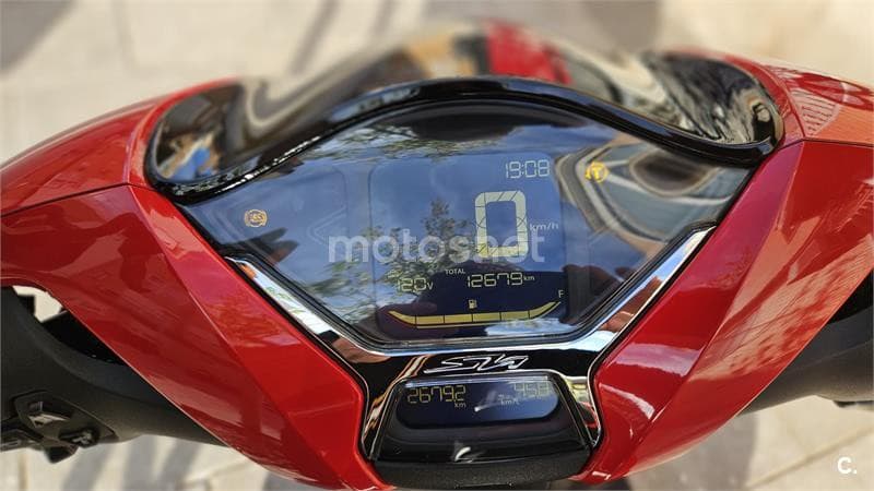 Honda SCOOPY SH125i ABS – Vista 2