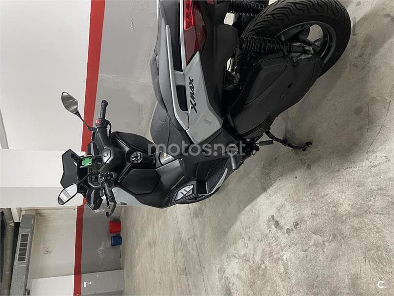 Yamaha XMAX 300 – Vista 5