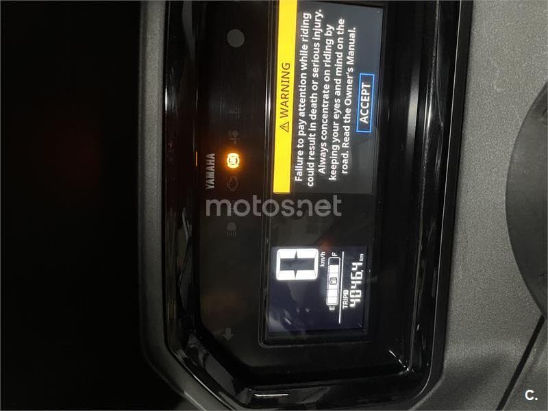 Yamaha XMAX 300 – Vista 9
