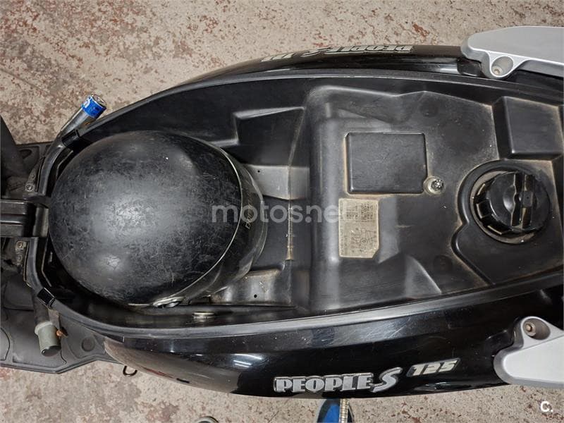 Kymco People 125 S – Vista 7