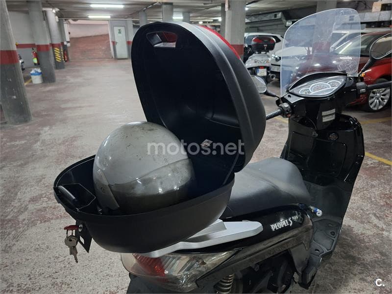 Kymco People 125 S – Vista 9