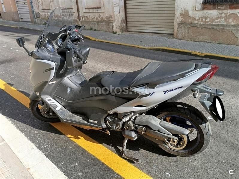 Yamaha TMAX 560 ABS – Vista 1